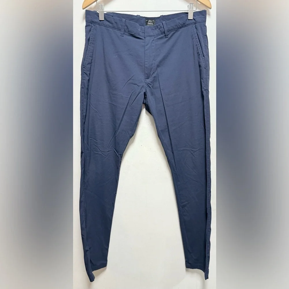 J. Crew Men's Navy Chinos Nylon Size 32